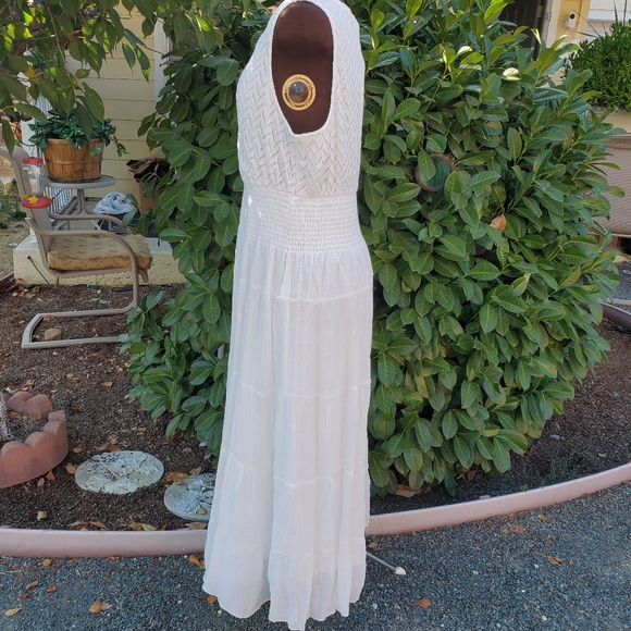 NWT WHITE TIERRED DRESS SIZE 2X - Picture 4 of 10